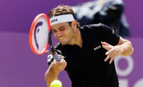 Tenista Taylor Fritz conquista torneio de Eastbourne pela terceira vez