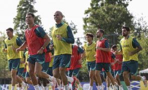 Seleção portuguesa treina em Marienfeld e viaja até Frankfurt