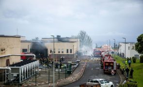 Relatório conclui que incêndio no hospital de Ponta Delgada teve origem nas baterias dos condensadores