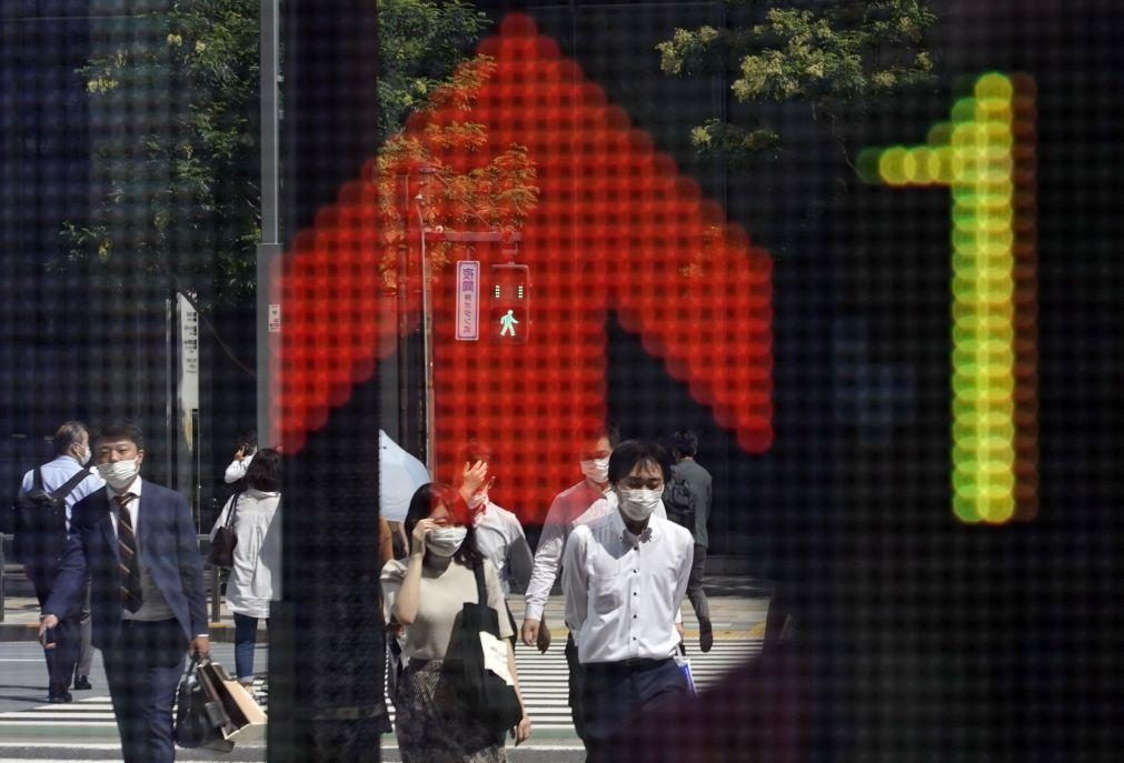 Bolsa de Tóquio fecha a ganhar 1,26%