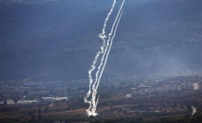 Hezbollah reivindica ataque com 200 projéteis contra norte de Israel
