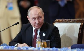 Putin considera talibãs afegãos como aliados na luta contra terrorismo