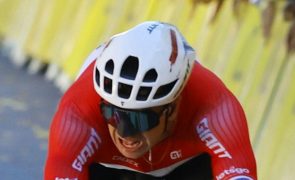 Tour: Groenewegen ganha sexta etapa ao sprint, Pogacar mantém diferenças na geral