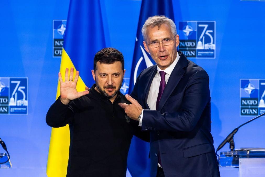 Zelensky diz que adesão à NATO está 