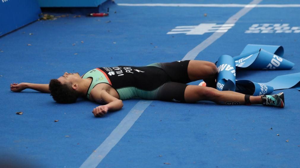 Vasco Vilaça medalha de prata na terceira etapa do Mundial de triatlo