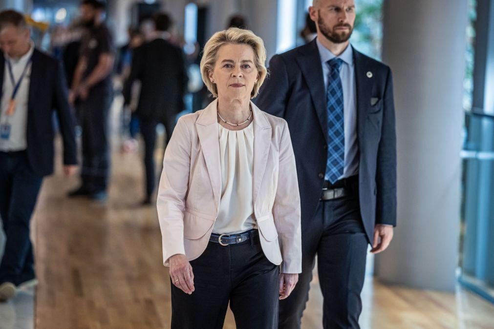 Von der Leyen exclui visita a Budapeste por polémicas com presidência húngara da UE