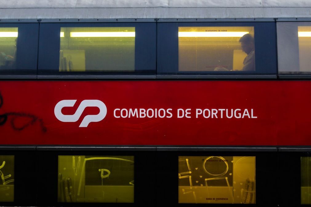 Greve na CP suprimiu mais de 60 % dos comboios previstos