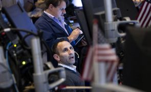 Wall Street inicia sessão em alta com tecnológicas em destaque