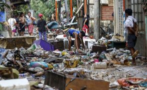 Tufão Gaemi dirige-se para leste da China após provocar mortes em Taiwan e Filipinas
