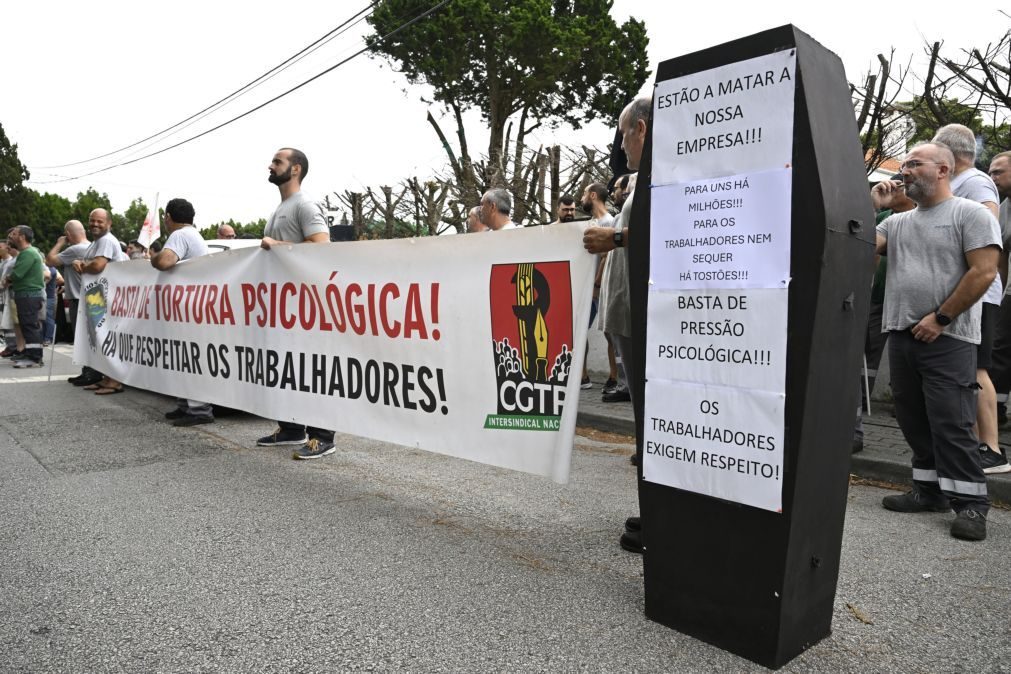 Protesto na Amorim com 300 operários a pedir aumentos e fim da 