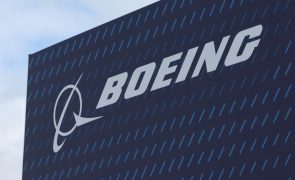 Boeing regista fortes prejuízos e anuncia novo presidente executivo