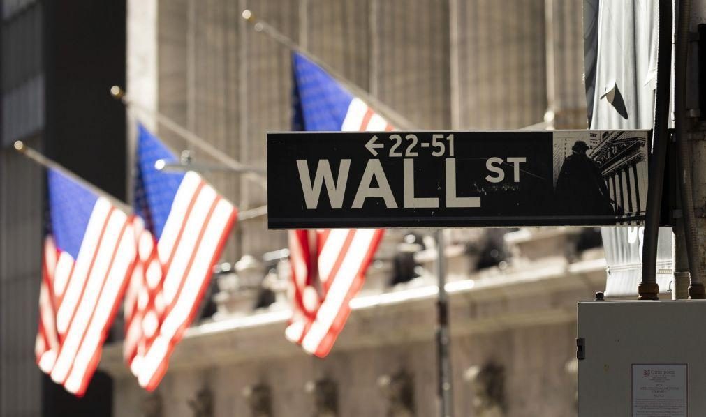 Wall Street negoceia em alta no início da sessão