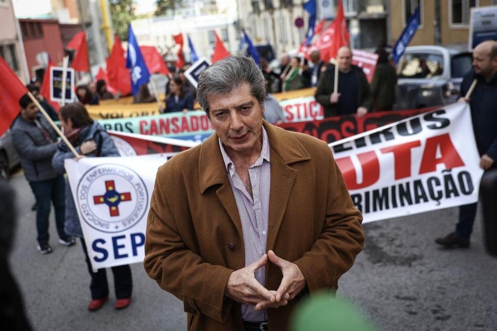 Enfermeiros estão hoje em greve nos turnos da manhã e da tarde