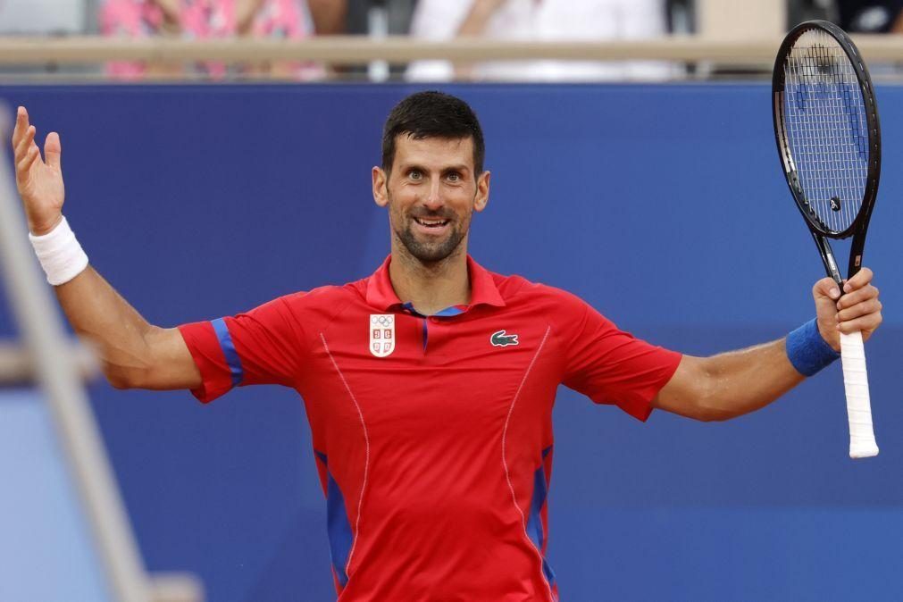 Djokovic e Alcaraz disputam 'ouro' olímpico em Roland Garros