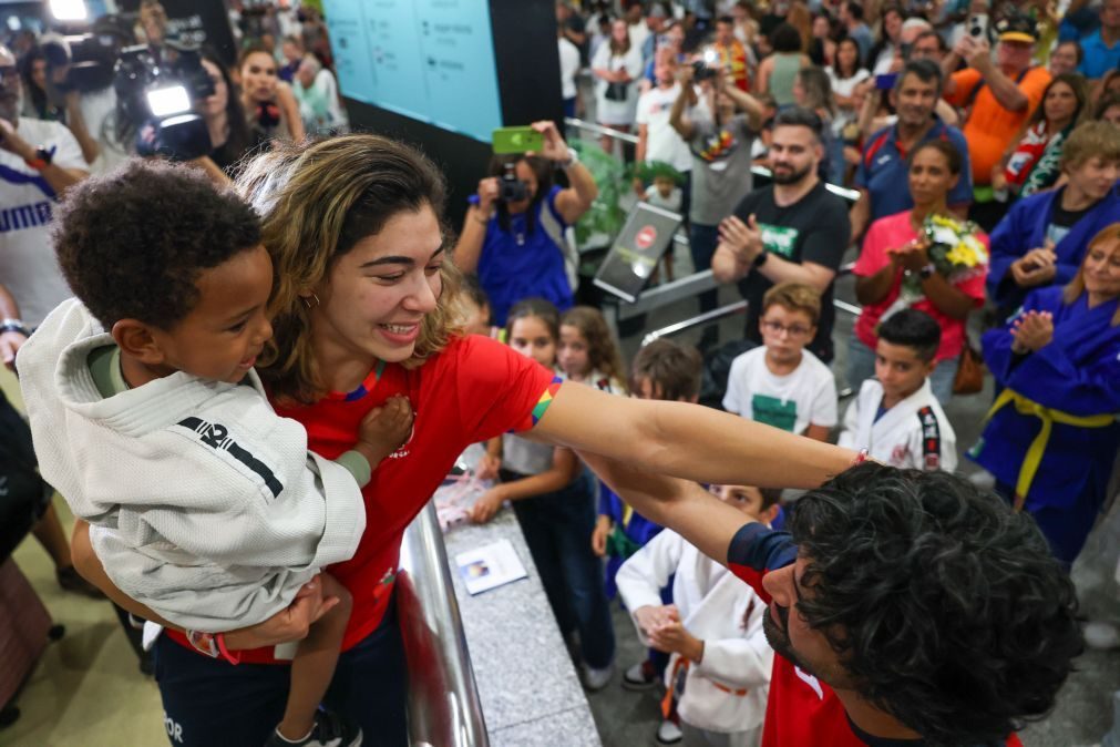 Patrícia Sampaio volta com 