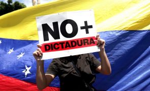 Mais de 2.200 detidos em protestos após presidenciais na Venezuela -- Maduro