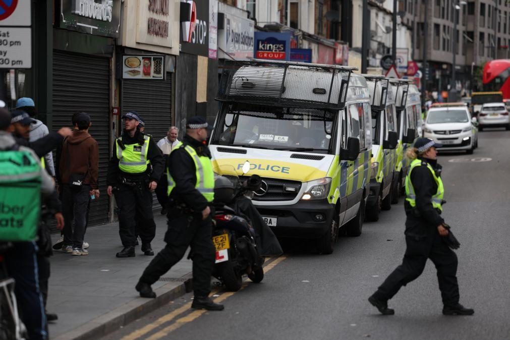 Procuradoria britânica admite endurecer penas de prisão para manifestantes