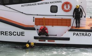 Seis pescadores que seguiam em barco com motor avariado resgatados na Figueira da Foz