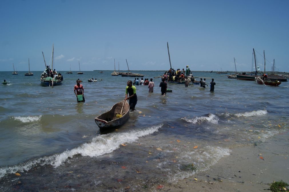 Cerca de 60 pescadores libertados em Moçambique após três dias nas mãos de rebeldes