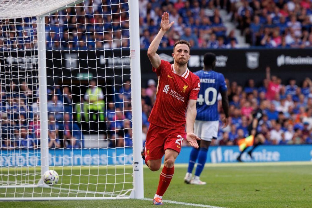 Diogo Jota abre caminho à vitória do Liverpool em Ipswich