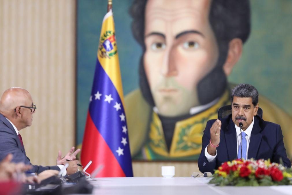 Maduro diz que González se prepara para fugir da Venezuela