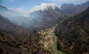 Aviso amarelo de tempo quente em vigor até às 18:00 de terça-feira na Madeira