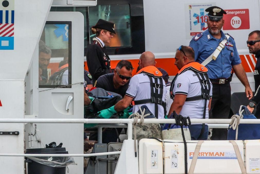 Mais três corpos encontrados no interior do iate naufragado ao largo da Sicília