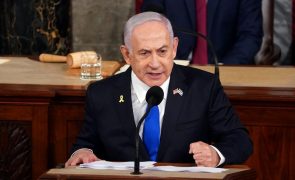 Médio Oriente: Reféns do Hamas libertados ou resgatados reuniram-se com Netanyahu