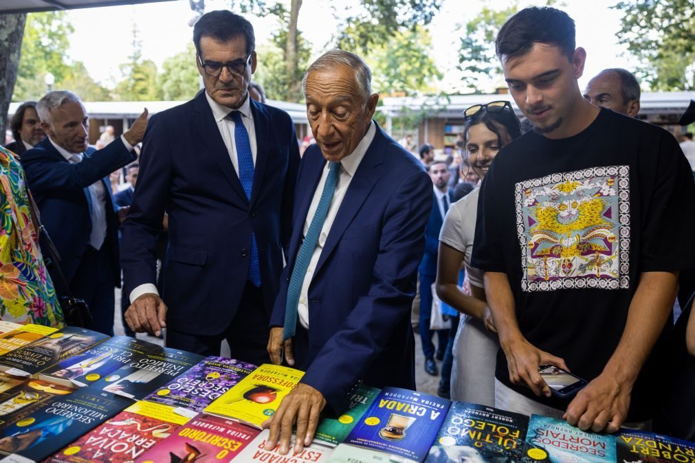 Marcelo Rebelo de Sousa não vai à ilha da Madeira enquanto fogo estiver ativo