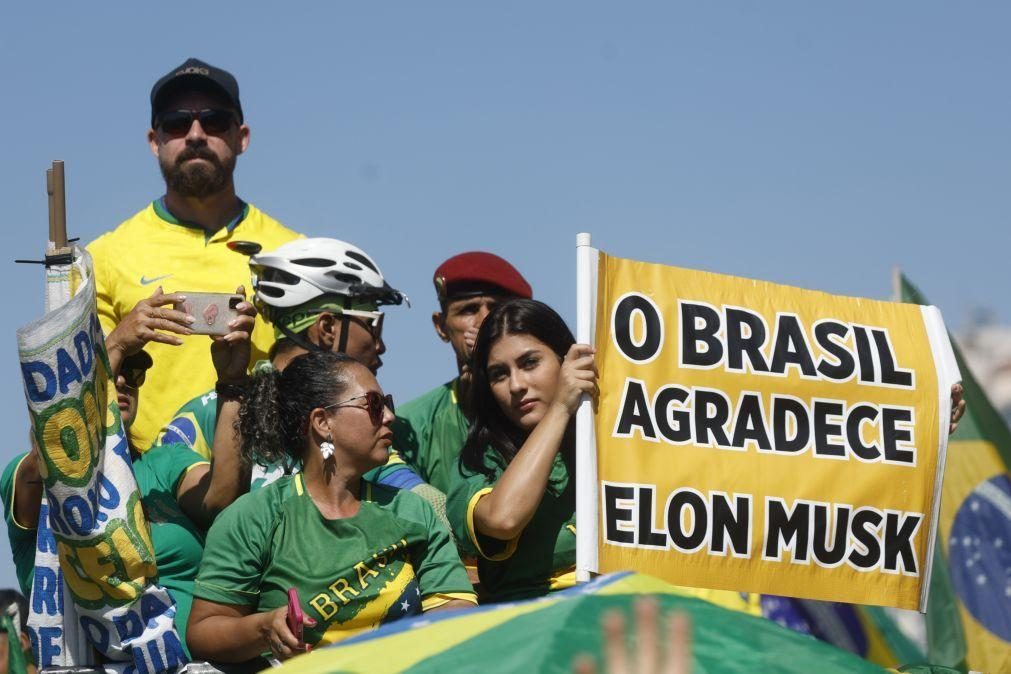 Supremo Tribunal ameaça suspender rede social X no Brasil no espaço de 24 horas