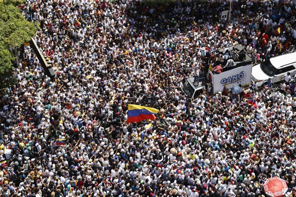 EUA enaltecem coragem e resiliência dos milhões de venezuelanos nas manifestações