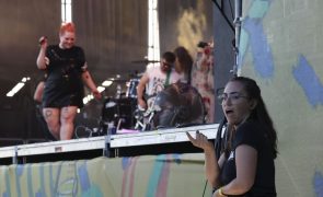 Inclusão de pessoas surdas e cegas em festivais de música é mais frequente mas ainda um processo