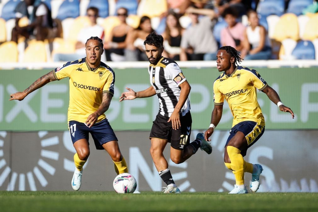 Estoril Praia vence Nacional e soma primeiro triunfo na I Liga