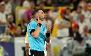 LC: Michael Oliver arbitra visita do Benfica ao Estrela Vermelha