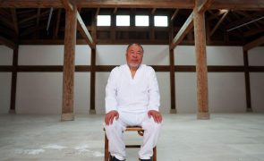 Homem destrói propositadamente obra de Ai Weiwei em exposição em Itália