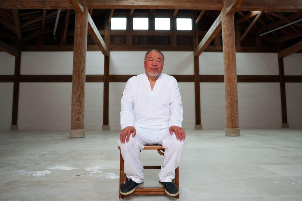 Homem destrói propositadamente obra de Ai Weiwei em exposição em Itália