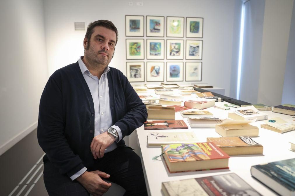 Encenador André Murraças vai fazer 'sair do armário' as coleções dos museus