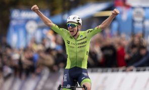 Ciclismo: Esloveno Tadej Pogacar é o novo campeão mundial de fundo