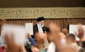 Khamenei diz que 