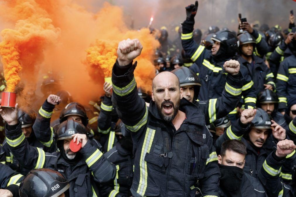 PSP recusa falha de segurança no planeamento da concentração de bombeiros no parlamento