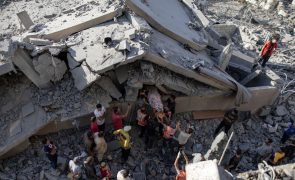 Pelo menos quatro mortos em 4.º bombardeamento a uma escola de Gaza em 24 horas