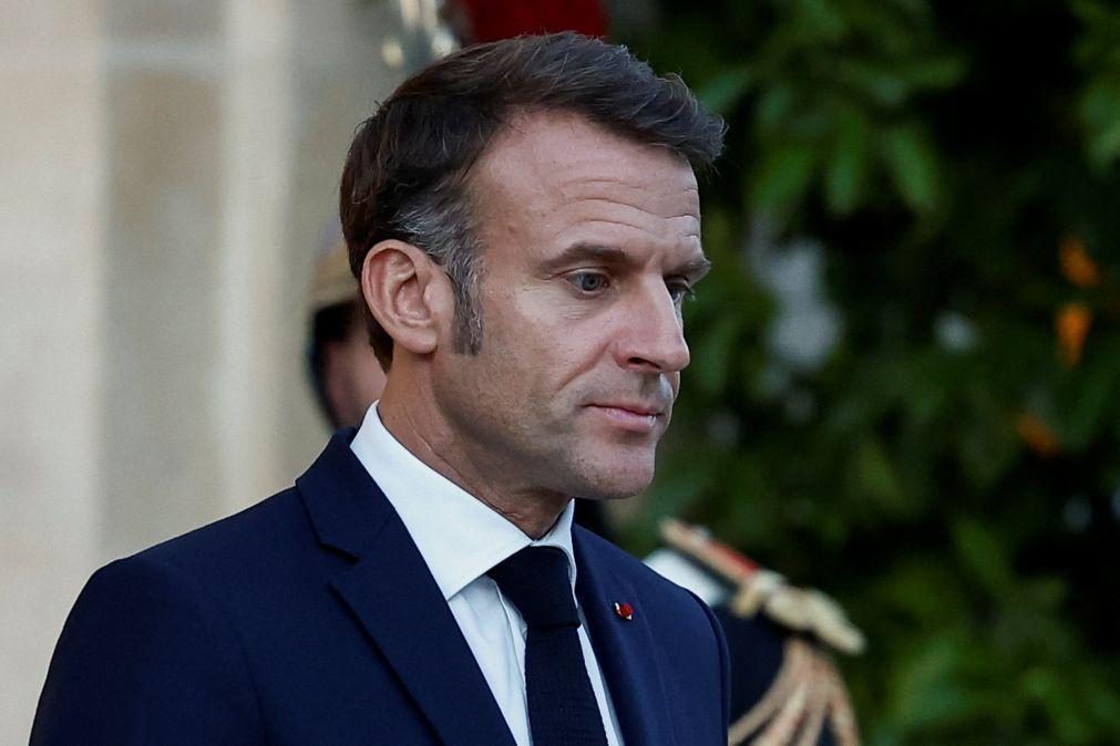 Macron quer países francófonos unidos perante 