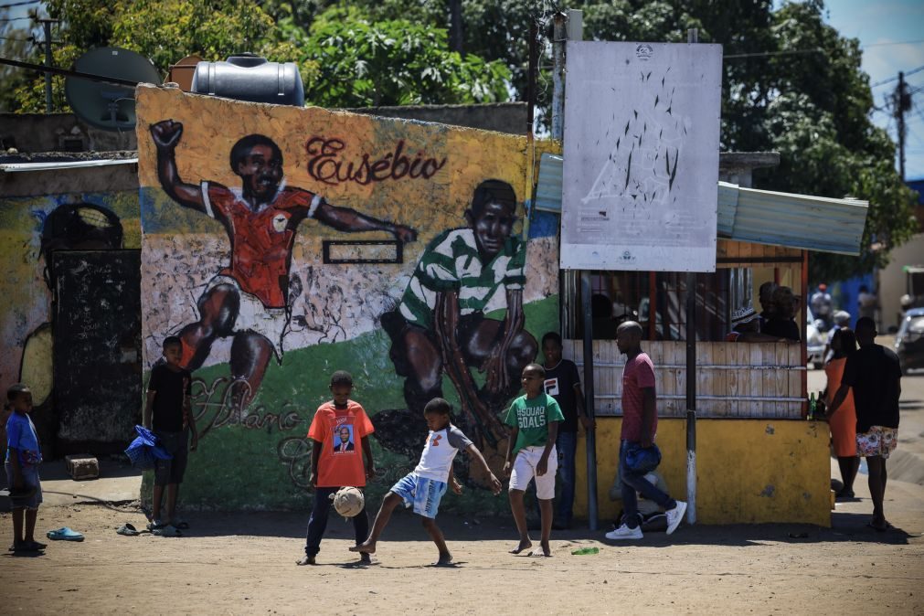 Moçambique/Eleições: No bairro do Eusébio há promessas por cumprir e desemprego e droga por erradicar