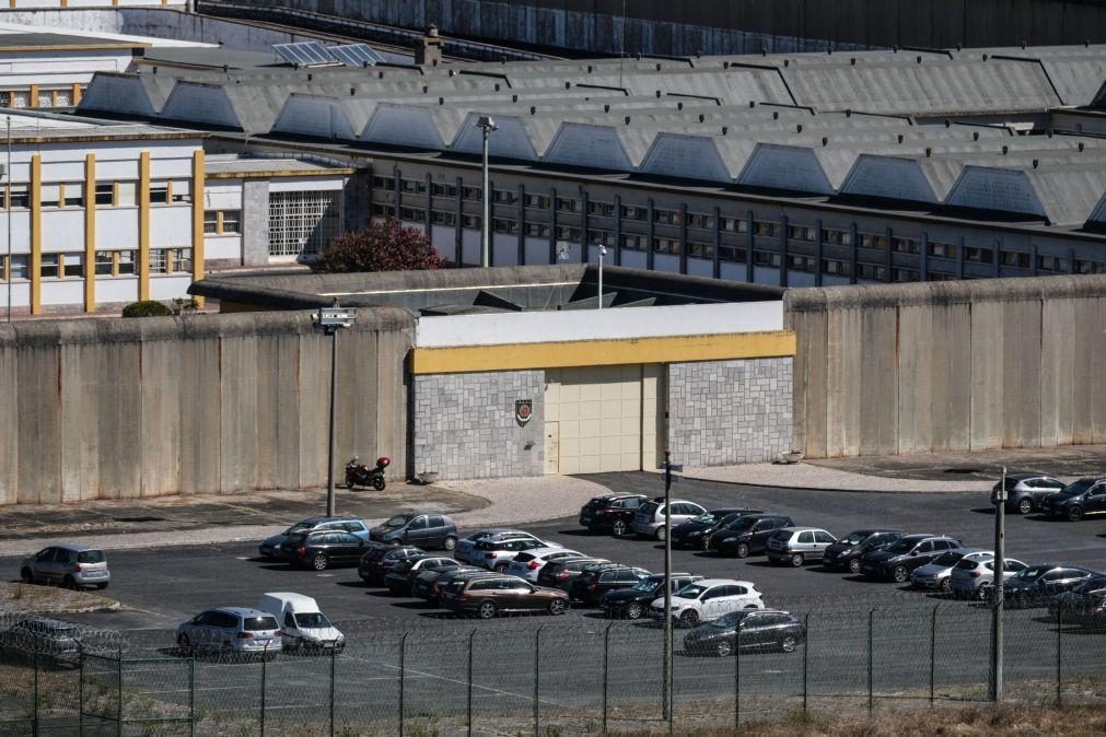 Encontro junta guardas prisonais em solidariedade com colegas de Vale de Judeus