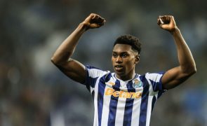 Samu está feliz por ter escolhido o FC Porto e defende qualidade da I Liga