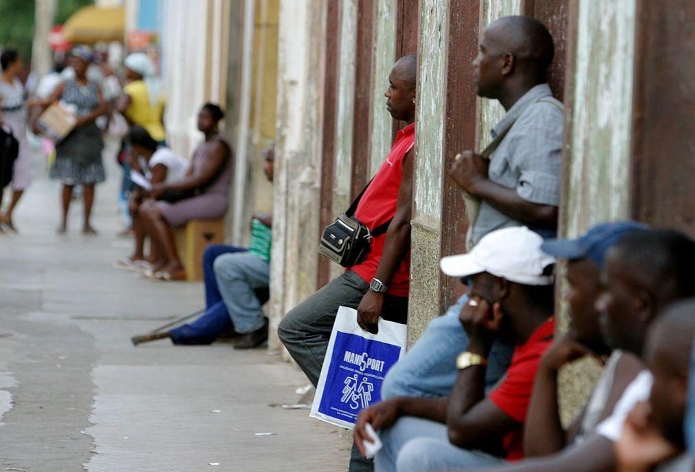 Pobreza absoluta cai de um terço para um quarto da população de Cabo Verde