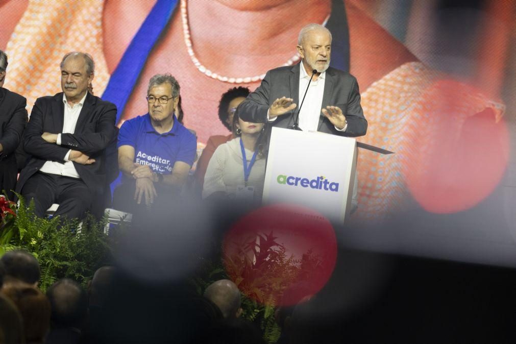 Putin conversa por telefone com Lula após este cancelar ida à cimeira dos BRICS