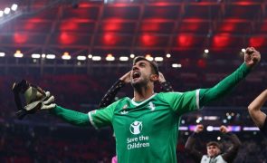 Guarda-redes Mattia Perin renova com a Juventus até 2027