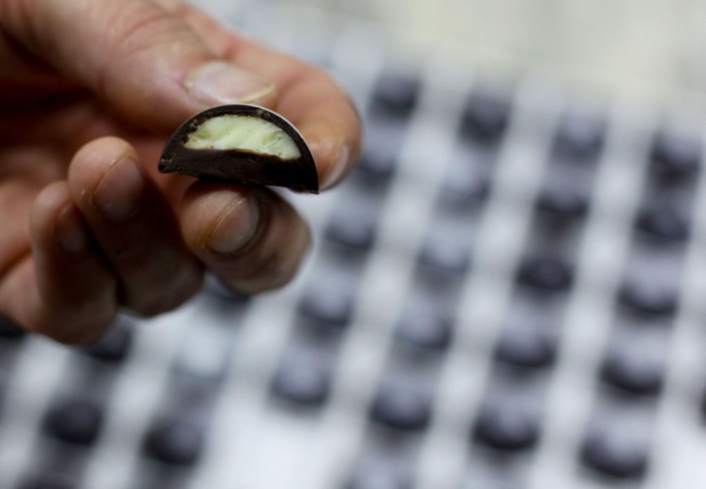 Saiba quantos bombons com licor pode comer sem acusar no balão