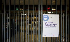 Trabalhadores do Metro de Lisboa em greve parcial na quarta-feira de manhã